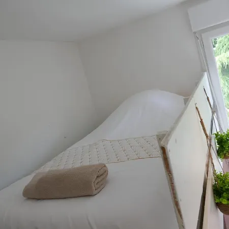 Welc'home 2 2 Lits Double Et 1 Lit Simple Mezzanine Avec Sdb Et Wc Independante Privee Privatunterkunft *